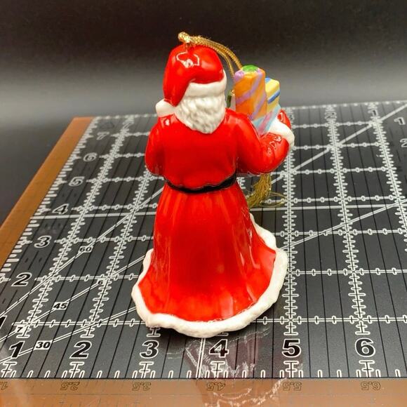 Belleek Santa Christmas Ornament Irish Porcelain Original Box - Picture 4 of 8